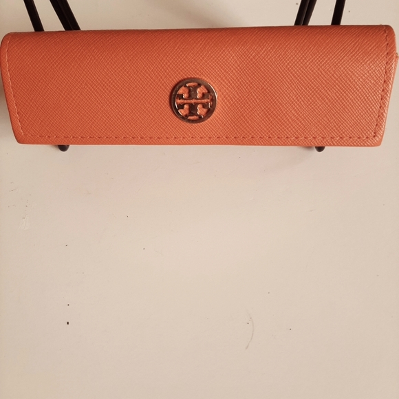 Tory Burch Eyeglasses Case - Picture 1 of 8
